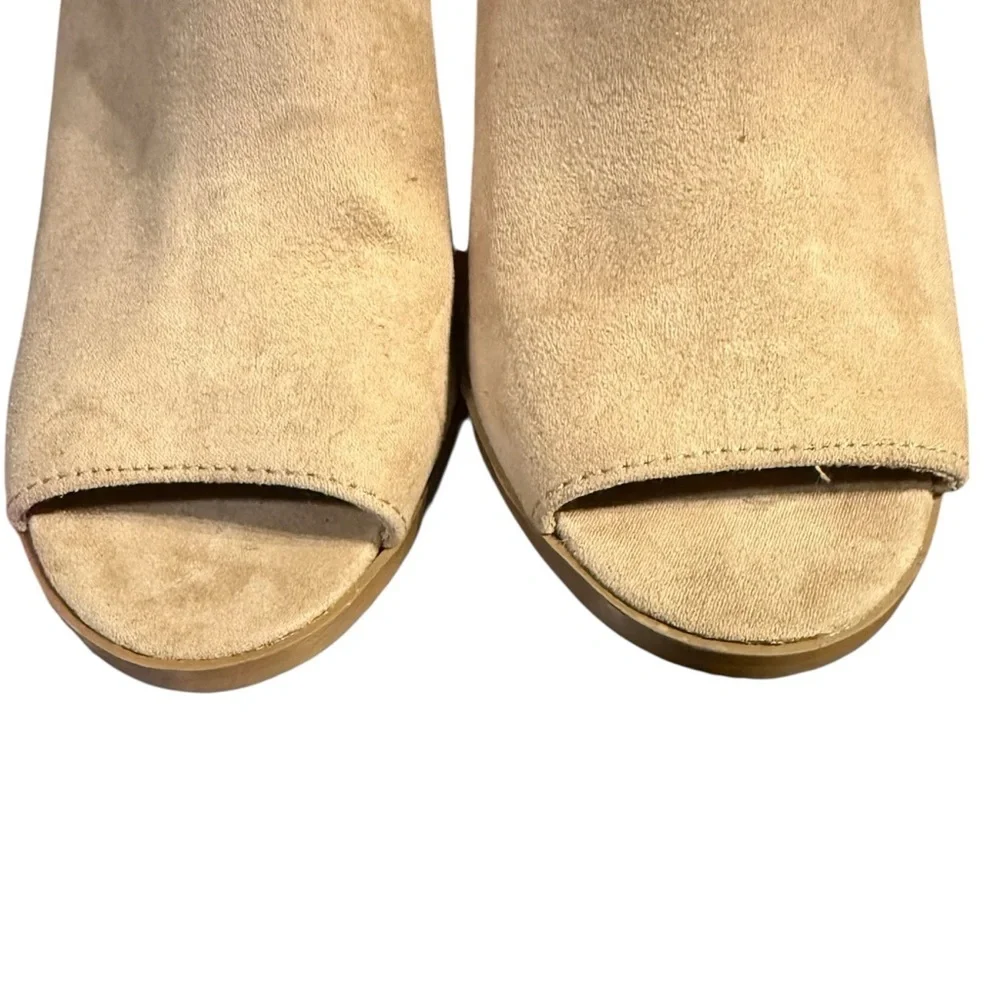 Jorē Beige Suede Block Heel Slingback Sandals Size 7